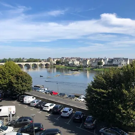 Bord De Loire